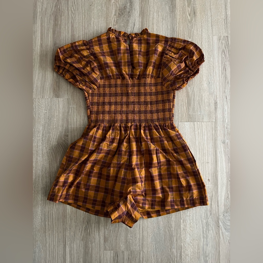 Anthropologie Maeve Puff-Sleeved Smocked Romper Orange Plaid - Size Medium - Picture 10 of 10